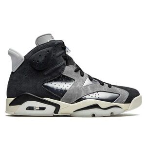 Air Jordan 6 Suede Retro ‘Tech Chrome’ Sneakers | Size 8.5